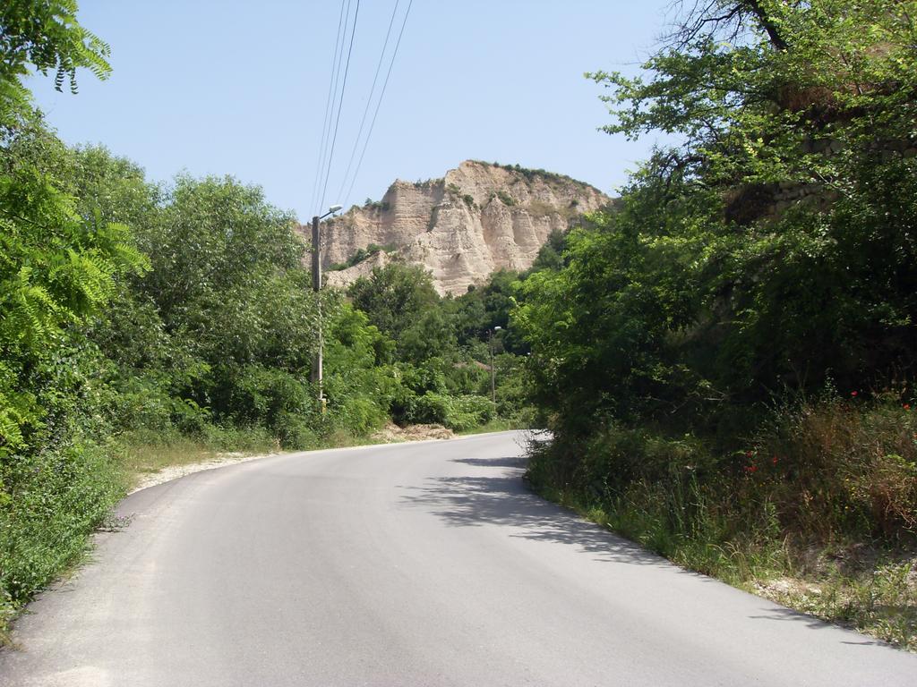 Guest House Rimski Most ميلنيك المظهر الخارجي الصورة