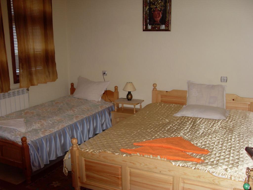 Guest House Rimski Most ميلنيك الغرفة الصورة